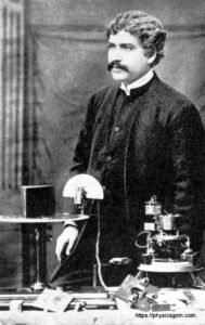 ১৮৯৭ সালে জগদীশ চন্দ্র বসু লন্ডনের রয়্যাল ইনস্টিটিউশনে